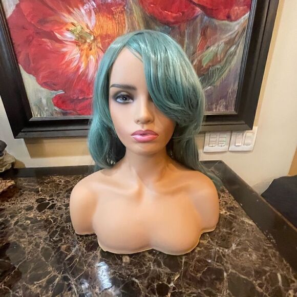 ? - Gorgeous lace cap teal green long fringe hair wig! main image 6